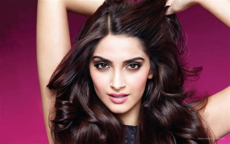 sonam kapoor xxx videos|Bollywood Actress Sonam Kapoor Porn Videos